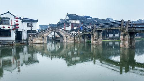 大叔钓鱼